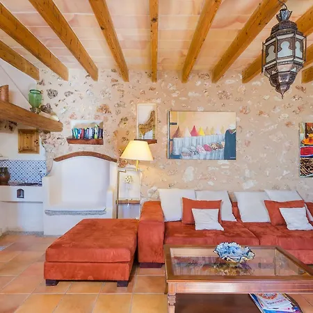 Maria Villa Costitx (Mallorca)